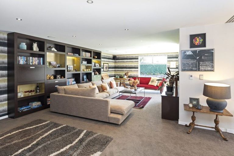 Photo of property in 24a Fendalton Road, Fendalton, Christchurch, 8014