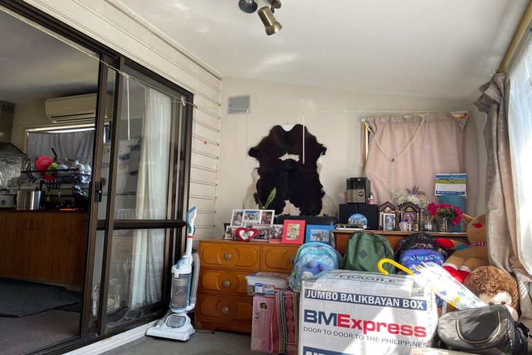 Photo of property in 9 Gregory Avenue, Islington, Christchurch, 8042