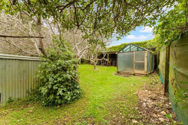 Photo of property in 177 Koru Road, Omata, New Plymouth, 4374