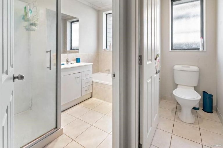 Photo of property in 10 Nykki Place, Papakura, 2110