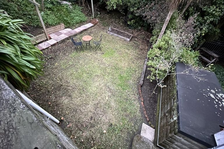 Photo of property in 62 Ellice Street, Mount Victoria, Wellington, 6011