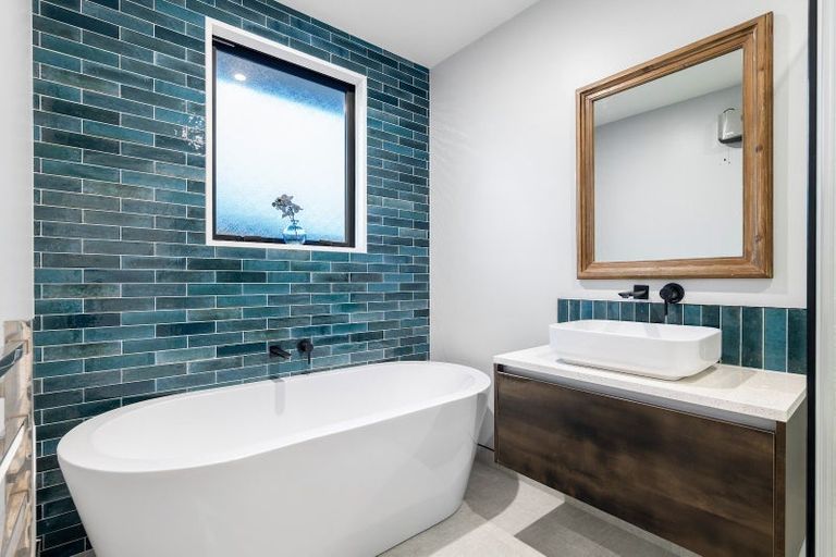 Photo of property in 17 Billington Drive, Halswell, Christchurch, 8025