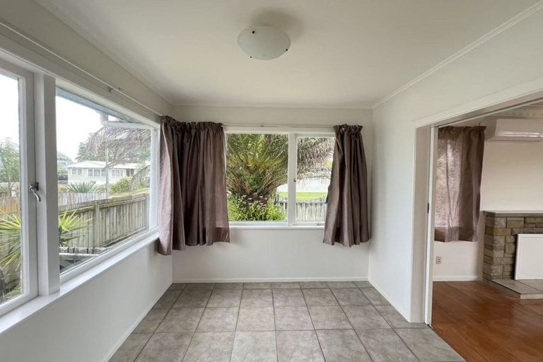 Photo of property in 7 Aurea Avenue, Pakuranga, Auckland, 2010