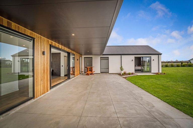 Photo of property in 97 Haymakers Crescent, Rolleston, 7614