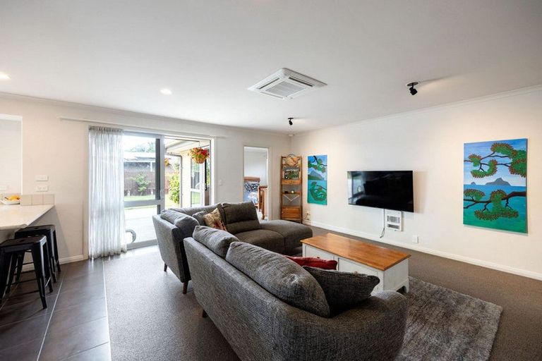 Photo of property in 18 Brancaster Place, Cambridge, 3434