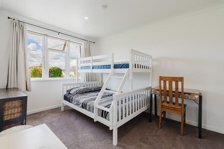 Photo of property in 965 Hazelmere Crescent, Te Awamutu, 3800