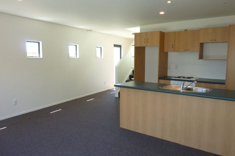 Photo of property in 24 Harrow Street, Phillipstown, Christchurch, 8011