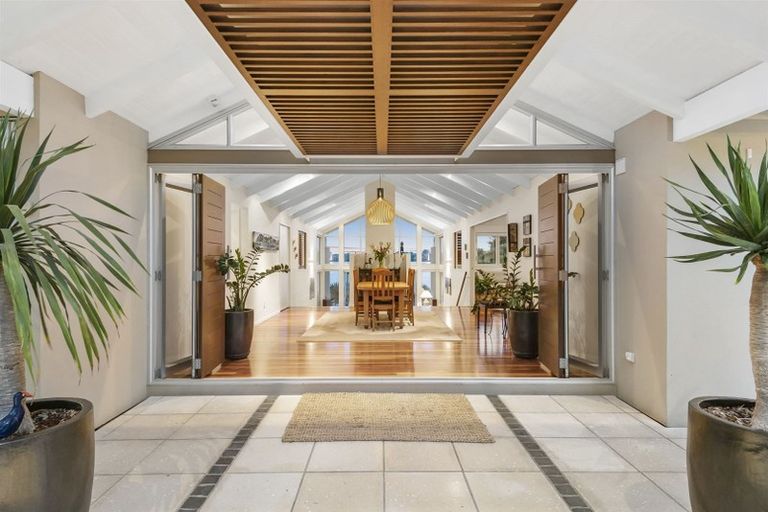 Photo of property in 7 Eric Price Avenue, Takapuna, Auckland, 0620