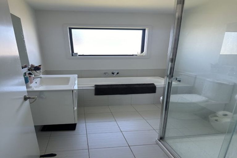 Photo of property in 37 Flint Road, Rolleston, 7614