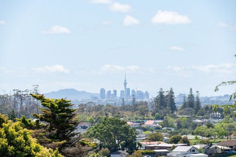 Photo of property in 6/112 Solar Road, Glen Eden, Auckland, 0602