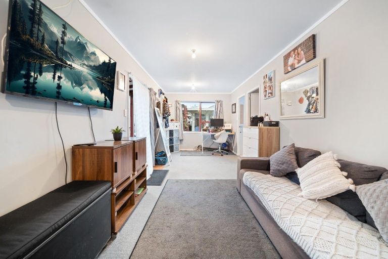 Photo of property in 52 Hain Avenue, Mangere East, Auckland, 2024