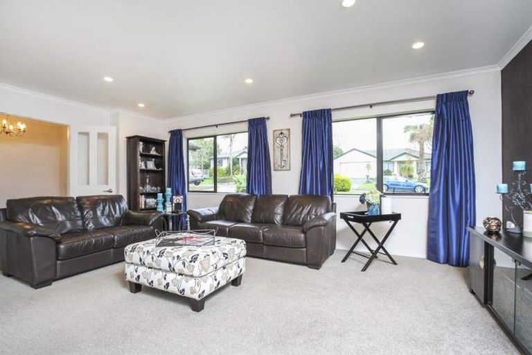 Photo of property in 5 Jadewynn Drive, Massey, Auckland, 0614