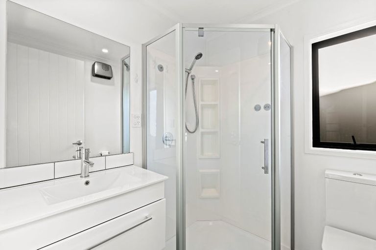 Photo of property in 2 Colin Laloli Place, Wigram, Christchurch, 8042