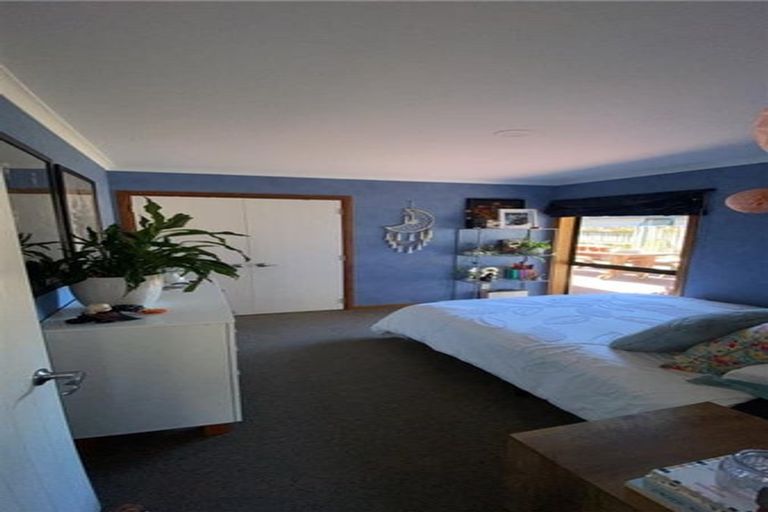 Photo of property in 11 Oreti Crescent, Papamoa Beach, Papamoa, 3118