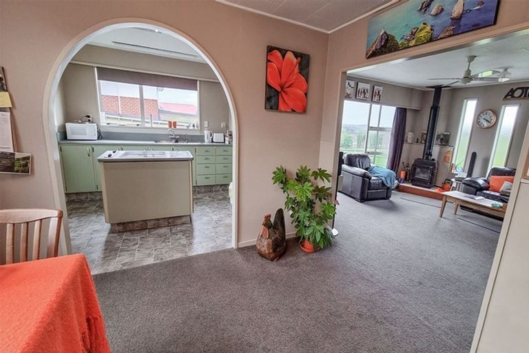Photo of property in 239 Clyde Street, Balclutha, 9230