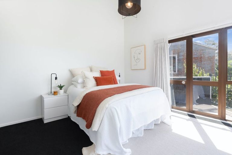 Photo of property in 50 Ferry Street, Seatoun, Wellington, 6022