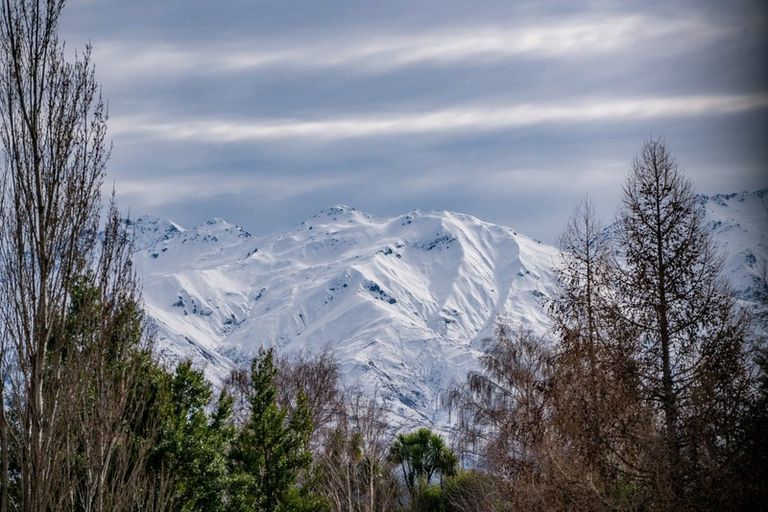 Photo of property in 20 Greenbelt Place, Wanaka, 9305