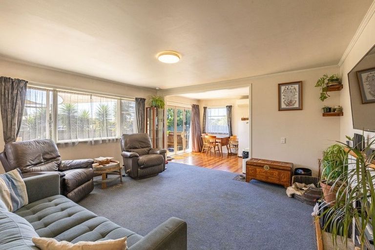 Photo of property in 81 Bill Hercock Street, Pirimai, Napier, 4112