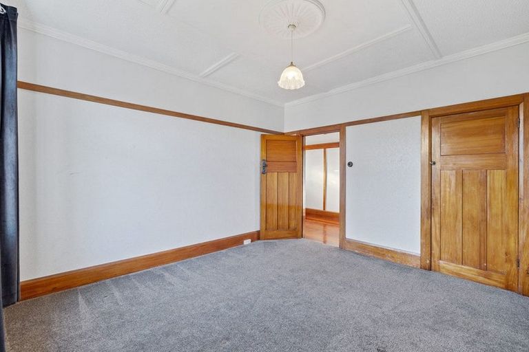 Photo of property in 8 Annandale Avenue, Takaro, Palmerston North, 4410