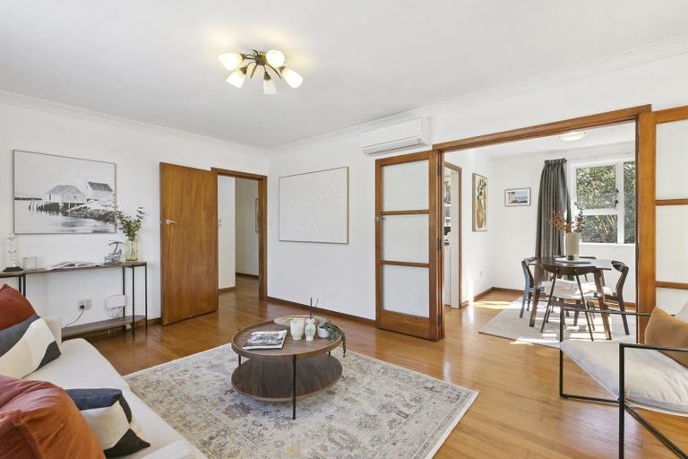 Photo of property in 347 Main Road, Tawa, Wellington, 5028