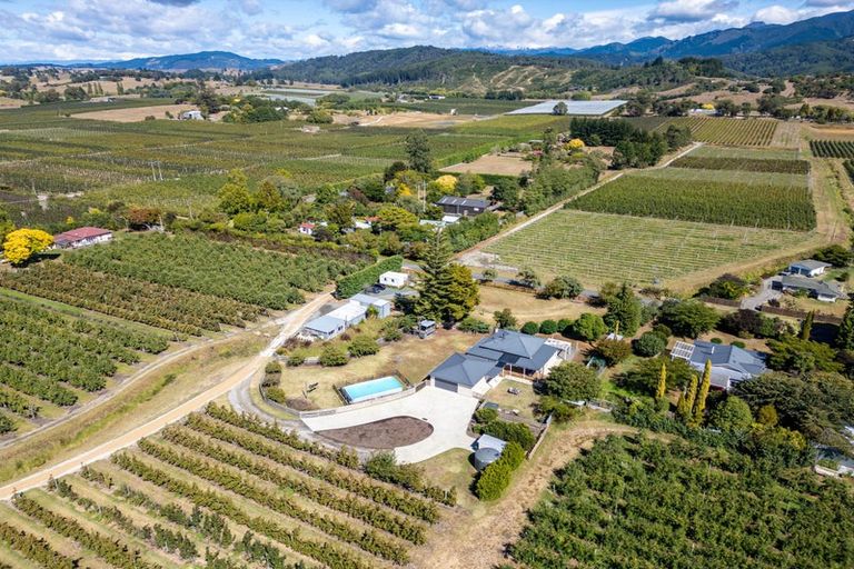 Photo of property in 329 Chamberlain Street, Lower Moutere, Upper Moutere, 7175