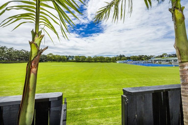 Photo of property in 202 Lake Road, Belmont, Auckland, 0622