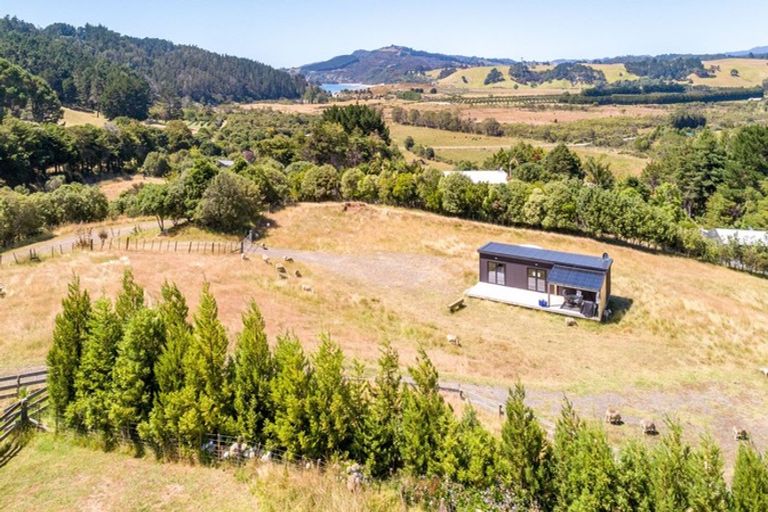 Photo of property in 102d Link Road, Hahei, Whitianga, 3591