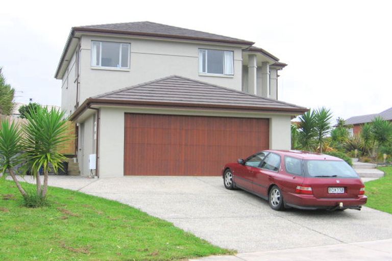 Photo of property in 81 Te Wharau Drive, Greenhithe, Auckland, 0632