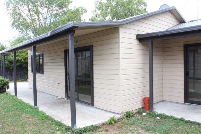 Photo of property in 25 Montgomery Crescent, Bader, Hamilton, 3206