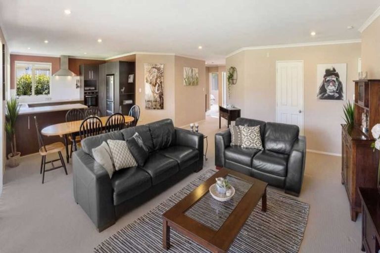 Photo of property in 14 Ridgeway Road, Pukekohe, 2120