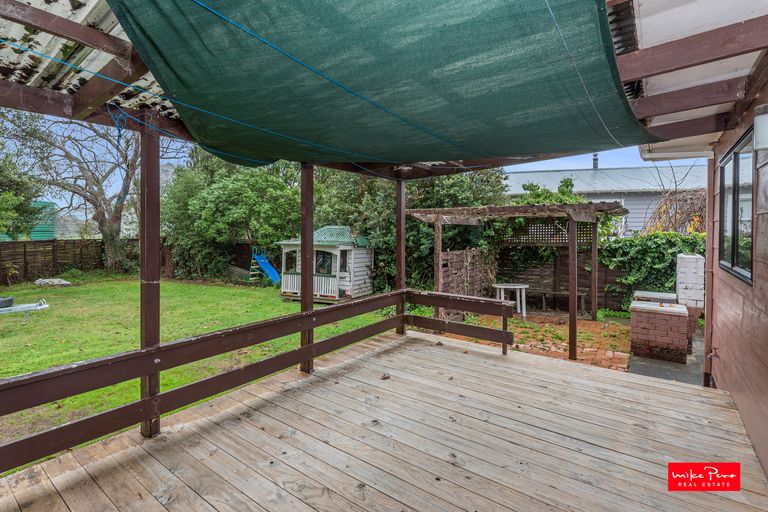 Photo of property in 1 Clark Street, Hikurangi, 0114