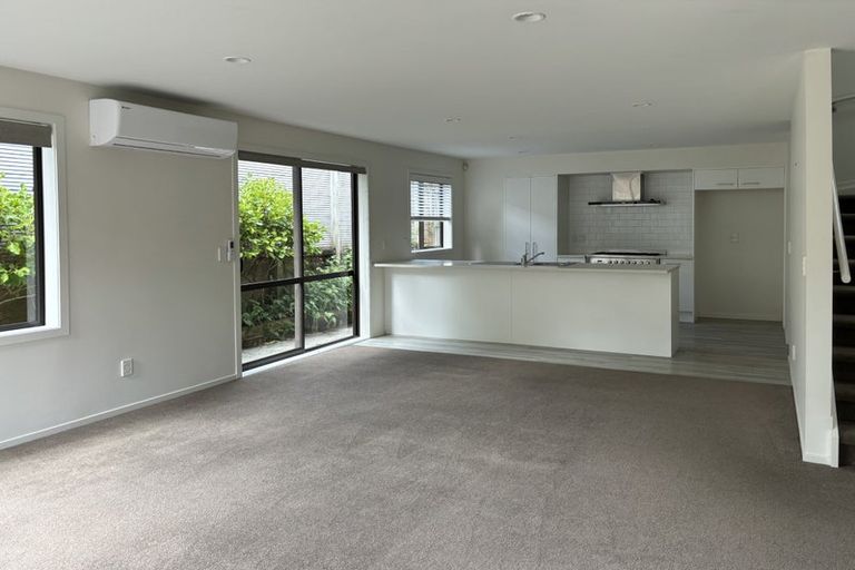 Photo of property in 32a Bleakhouse Road, Howick, Auckland, 2014