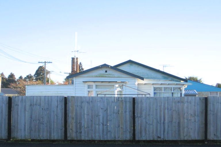 Photo of property in 134 Massey Street, Frankton, Hamilton, 3204