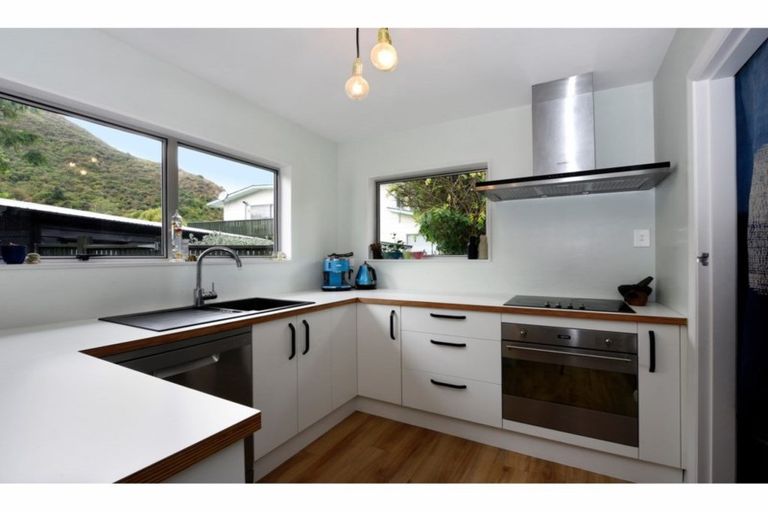 Photo of property in 9 Burn Place, The Brook, Nelson, 7010