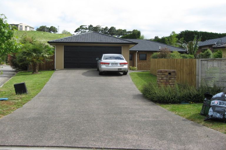 Photo of property in 17 Avonbrook Lane, Pukekohe, 2120