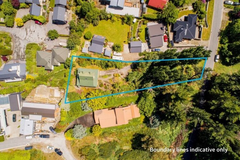 Photo of property in 83 Youghal Street, Wanaka, 9305