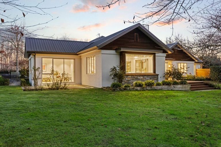 Photo of property in 36 Johns Road, Belfast, Christchurch, 8051