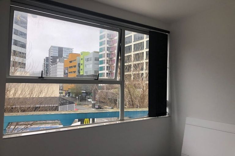 Photo of property in Regency Apartments, 2e/49 Manners Street, Te Aro, Wellington, 6011