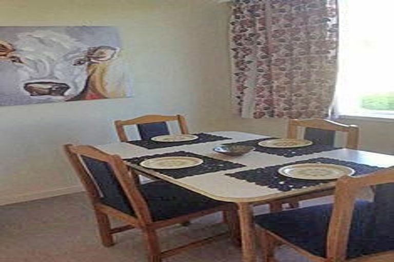 Photo of property in 13 Queen Street, Pareora, 7912
