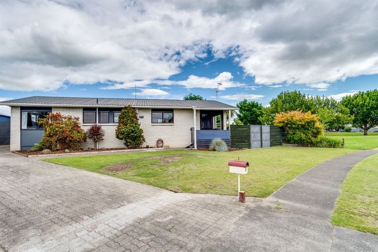 Photo of property in 5 Clement Place, Greenmeadows, Napier, 4112