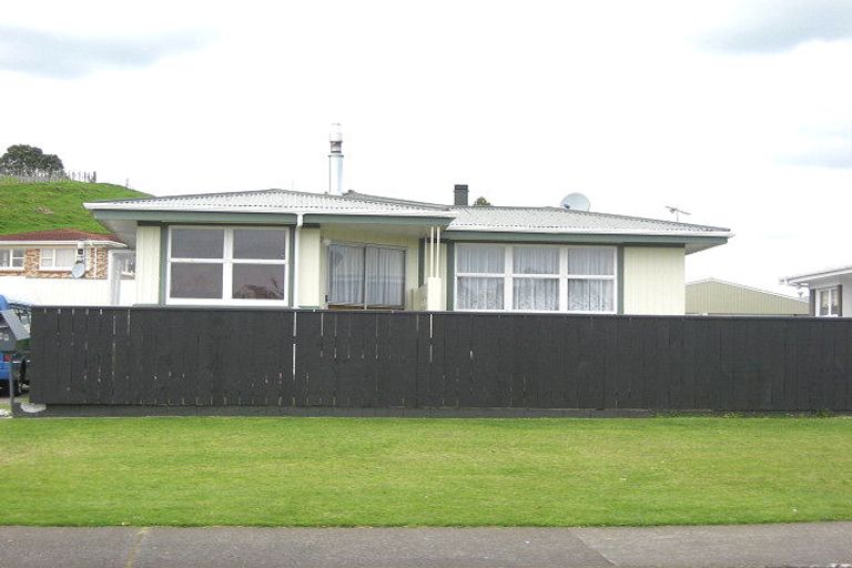 Photo of property in 99 South Road, Blagdon, New Plymouth, 4310