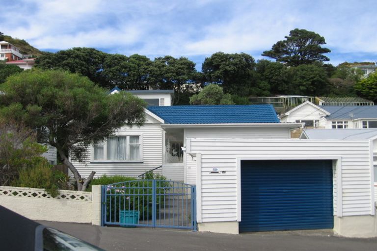 Photo of property in 19 Liffey Street, Island Bay, Wellington, 6023