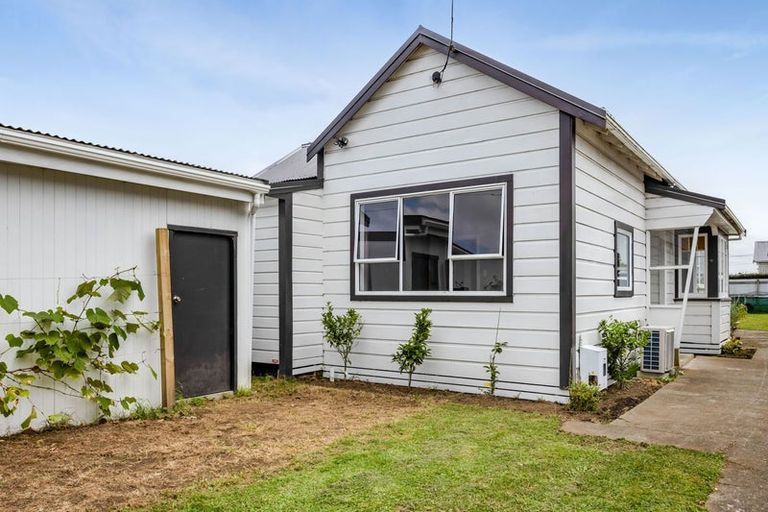 Photo of property in 9 Princes Street, Hawera, 4610
