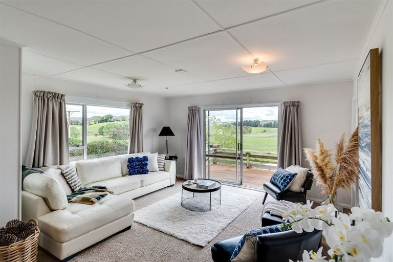 Photo of property in 25 Tod Road, Otane, 4277