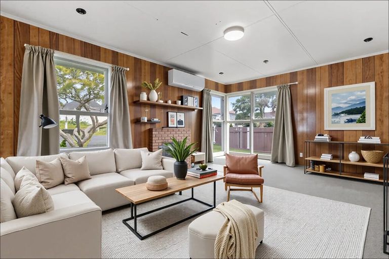 Photo of property in 7 Leonard Place, Otara, Auckland, 2023