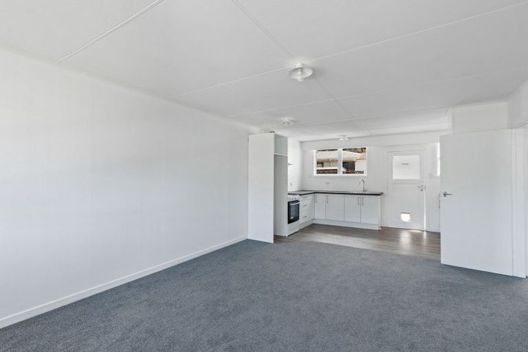 Photo of property in 23d Oranga Street, Marfell, New Plymouth, 4310