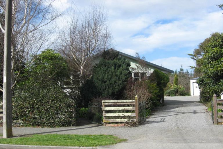 Photo of property in 82 River Road, Masterton, 5810