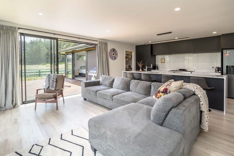 Photo of property in 64 Matapihi Road, Te Ore Ore, Masterton, 5886