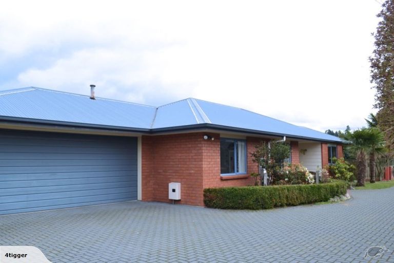 Photo of property in 219 Vaughan Road, Owhata, Rotorua, 3010