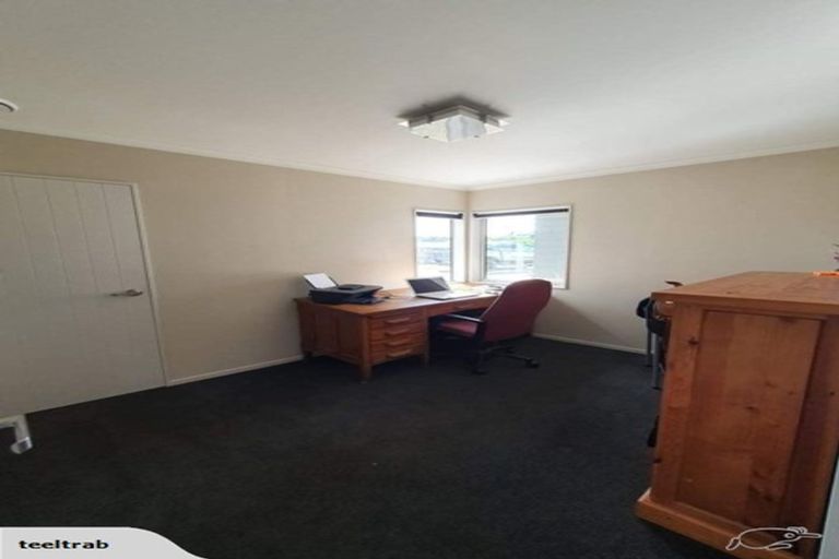 Photo of property in 54 Fraser Drive, Feilding, 4702